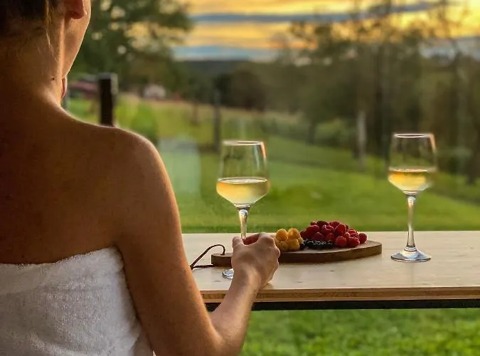 Wellness Hiska Robida شقة ليوتومير